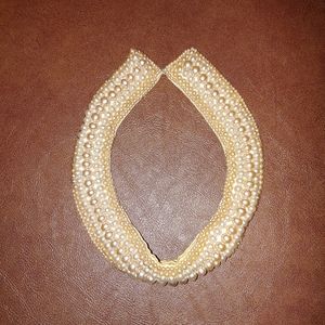 Pearl Collar